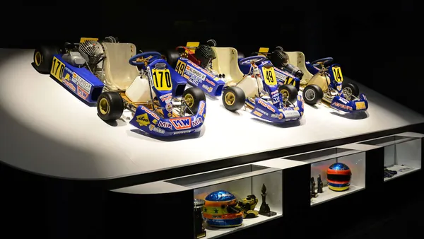 Karts y recuerdos de Fernando Alonso en el Museo y Circuito de Asturias