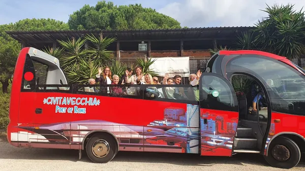 Bus Turistico Civitavecchia Cruceristas Hop Onhop Off Italia