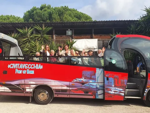 Bus Turistico Civitavecchia Cruceristas Hop Onhop Off Italia