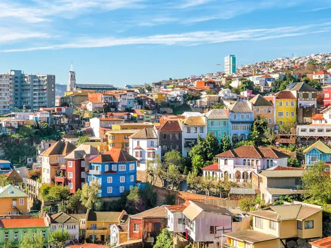 Casas de colores en el panorama de Valparaíso en Chile.