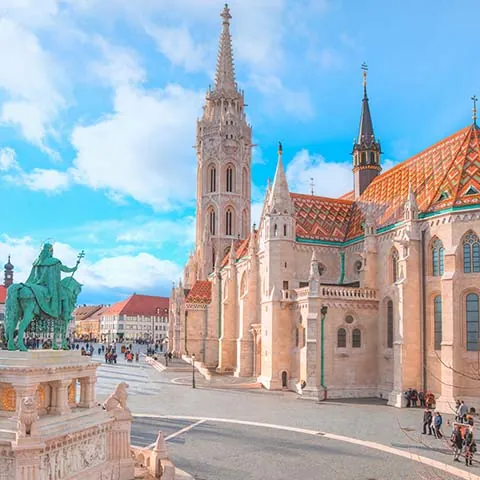 Iglesia de Matías - Qué ver en Budapest - Guía de Viajes Budapest - Buendía