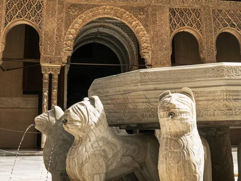 excursión Granada Alhambra desde Málaga visita guiada Transporte Bus