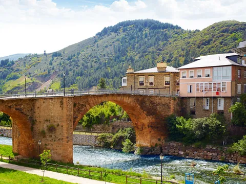 visita guiada Villafranca Bierzo Castillo Casco Historico Castilla León
