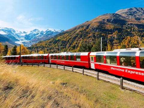 Excursión por los Alpes Suizos en el Bernina Express desde Milán