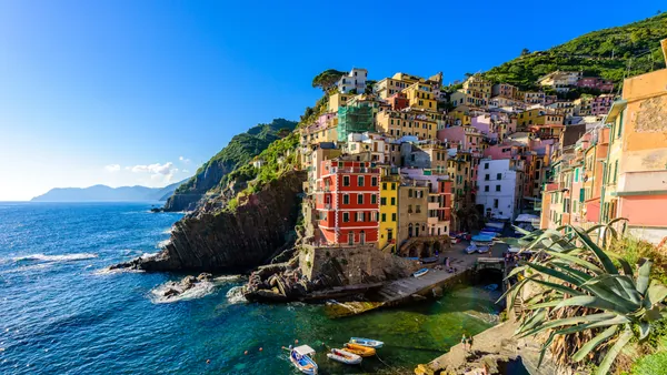 excursión Cinque Terre desde Florencia tour en español Manarola Riomaggiore Monterosso Vernaza Italia