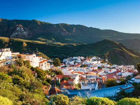 Vistas desde uno de los miradores que se ven en esta excursión por la naturaleza más impresionante de Gran Canaria.