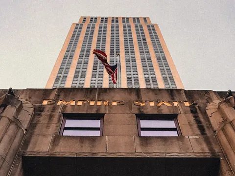 Puerta empire state building
