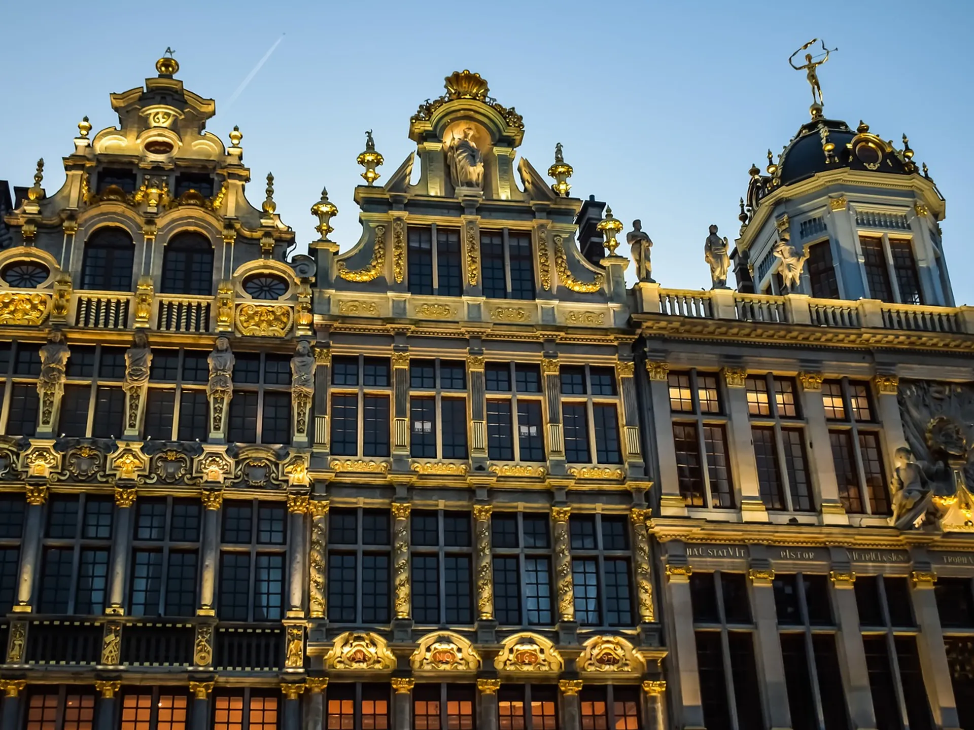 dónde alojarse en bruselas - guía de viaje bruselas - buendía tours
