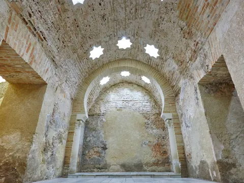 visita guiada Jaen entrada Monumentos Baños Arabes