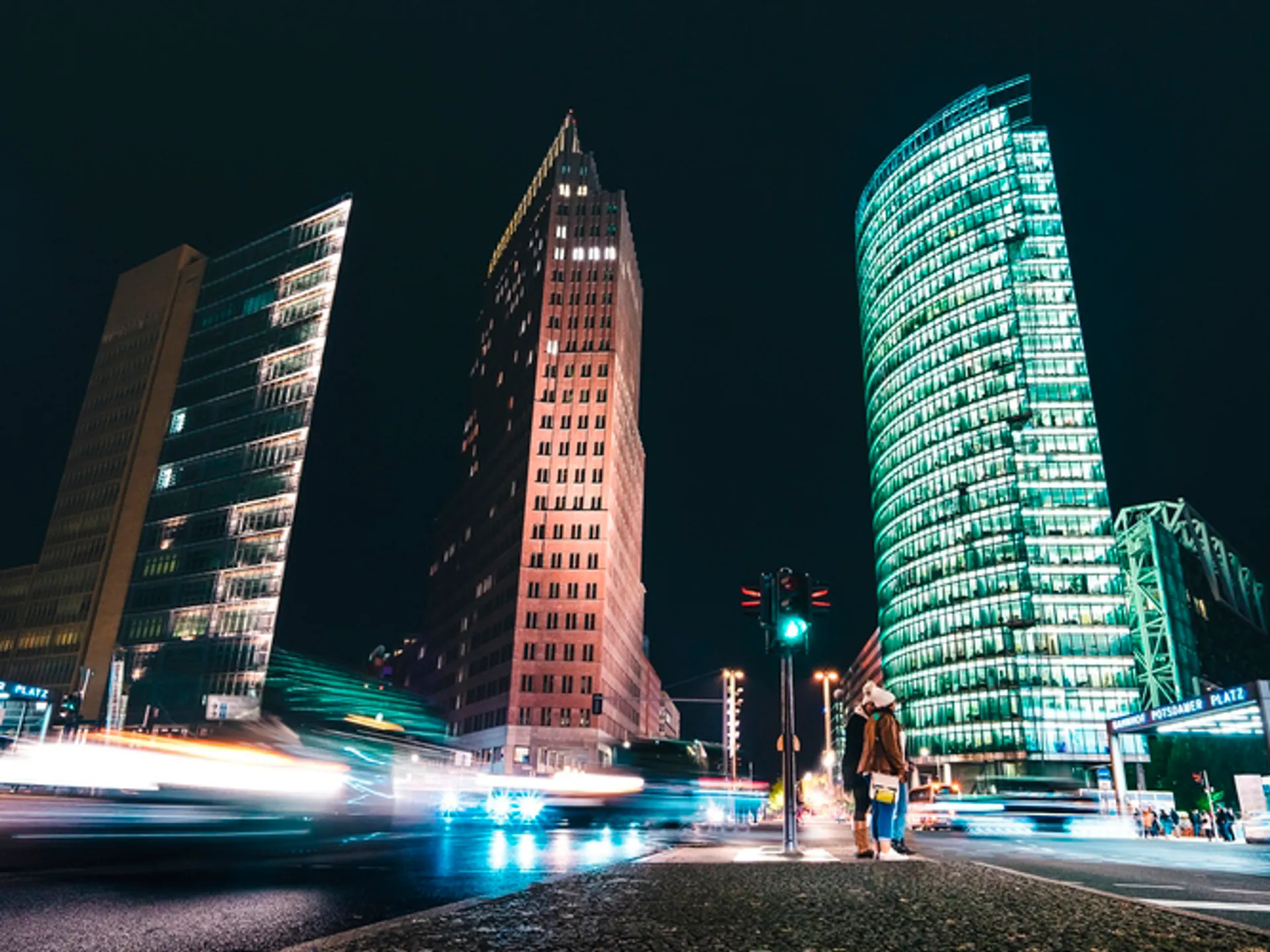 Postdamer Platz por la noche- Dónde sacar las mejores fotos de Berlín- Guía de viajes- Buendía Tours
