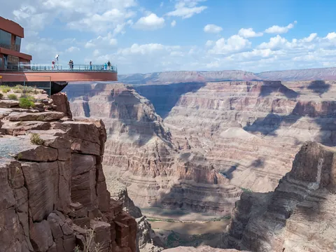 excursión Ladera Oueste Gran cañón desde las Vegas Sky Walk visita guiada español Nevada Colorado