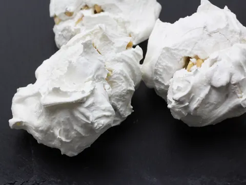 Soplillos de la alpujarra - Comida típica de Granada - Qué comer en Granada - Comer en Granada - Guía de viaje Granada - Buendía Tours