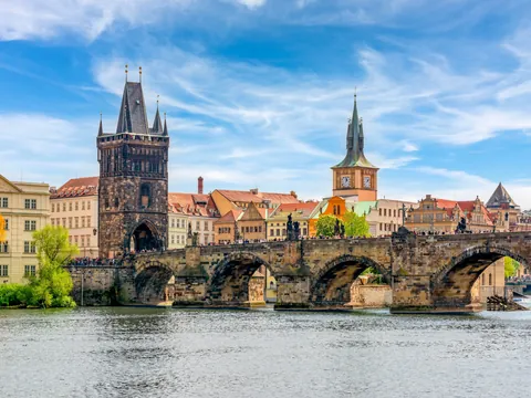 puente-carlos-torre-vieja-praga-tour-privado.jpg
