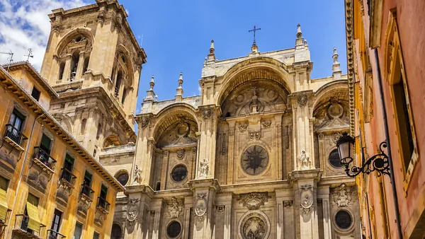tour privado Catedral Granada Capilla Real Madraza