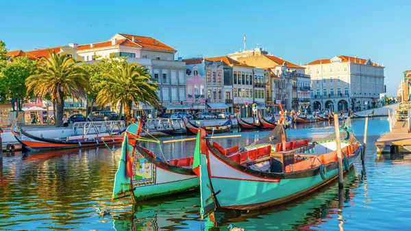 paseo-privado-moliceiro-aveiro.jpg