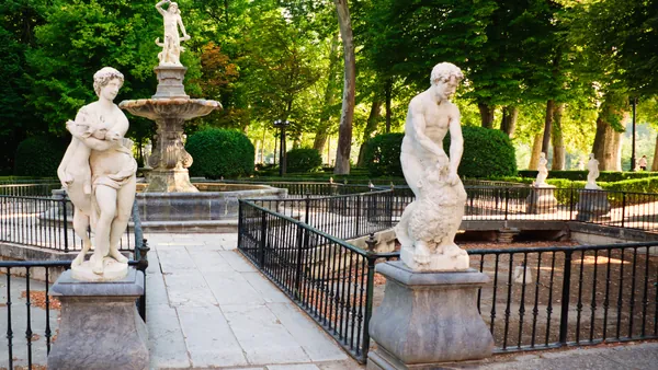 visita guiada Aranjuez Palacia Real Jardines Unesco Jardin Rey Jardin isla Jardin Parterre Fuentes Estatuas Madrid