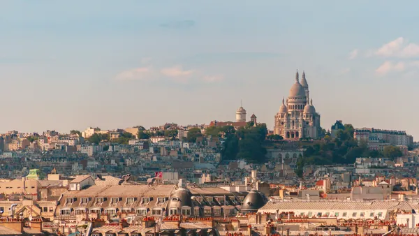 Free tours en París para elegir según qué cara de la ciudad quieras descubrir primero