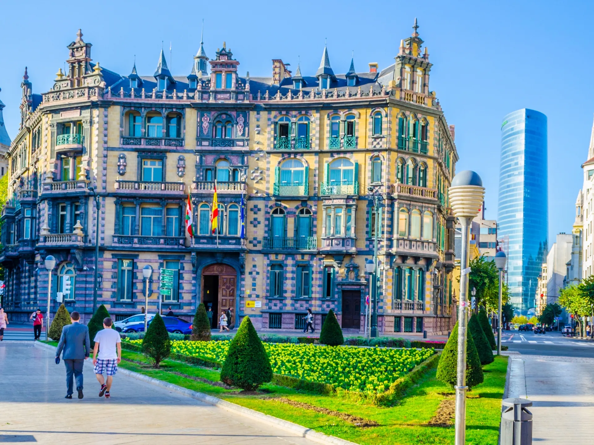 Palacio Chávarri   - Ensanche de Bilbao - Qué ver en Bilbao - Guía de viaje Bilbao - Buendía Tours