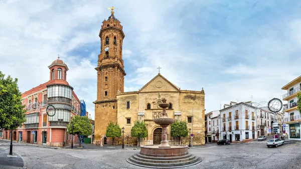 Iglesia Antequera tour Antequera Monumental visitas guiadas y excursiones en Antequera
