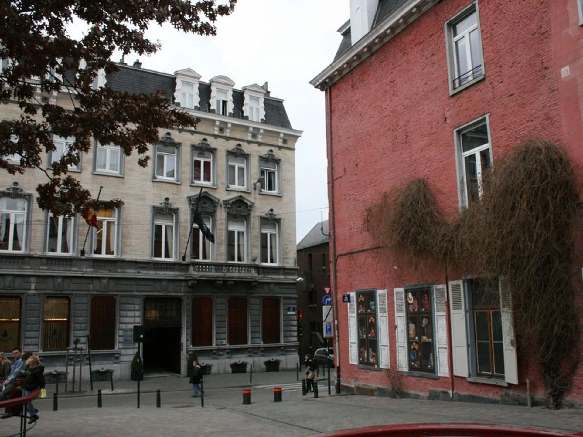 rue-haute-bruselas_1.jpg