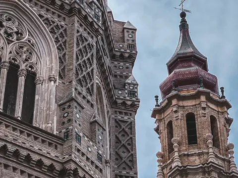Visita guiada a la catedral del Salvador de Zaragoza