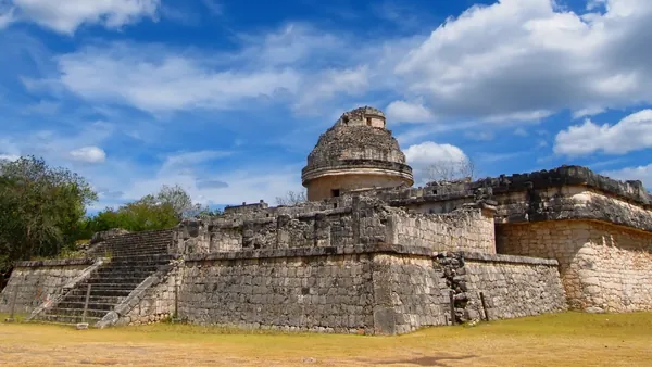 excursion-chichen-itza_cenote_valladolid_visita-guiada-español_transporte_desde-cancun-riviera-maya_mexico_buendia-tours (3).jpg