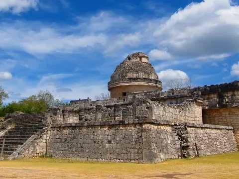 excursion-chichen-itza_cenote_valladolid_visita-guiada-español_transporte_desde-cancun-riviera-maya_mexico_buendia-tours (3).jpg