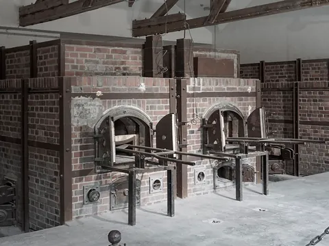 Visitra Guiada campo concentración Dachau Múnich Alemania