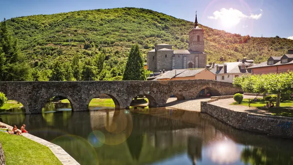visita guiada Molinaseca Bierzo Camino Santiago Castilla León