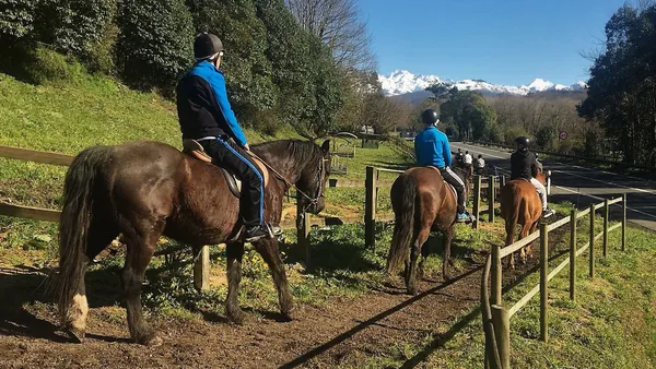 paseo a Caballo Asturias Arriondas Precios Picos de Europa
