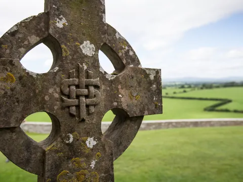 Si Rock of Cashel es sinónimo de historia y tradición, ¿cómo íbamos a irnos sin ver las clásicas cruces celtas?