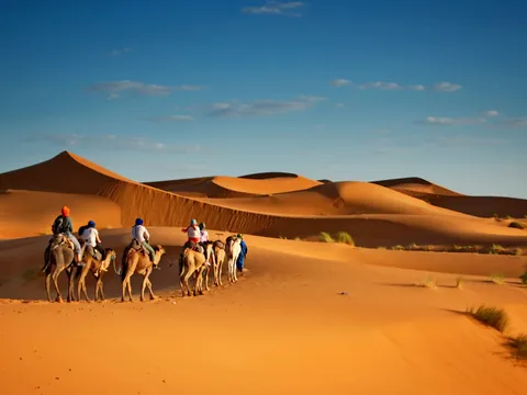 Paeo Camello Desierto tour privado Dias Marruecos desde Tanger