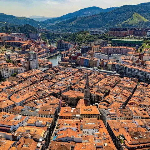 Vista panorámica del casco viejo de Bilbao