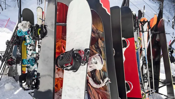 alquiler Snowboard Sierra Nevada Tabla Botas Casco