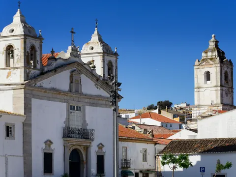 Iglesia de Lagos, localidad del Algarve, Portugal