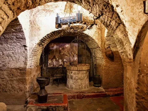 visita guiada Bodeagas Subterraneas Museo Vino Siglo XIII Aranda Duero Castilla León