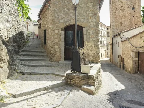 tour a Pie Trujillo Tres culturas Extremadura