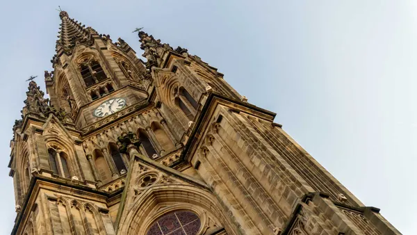 Catedral del Buen Pastor de estilo neogótico en San Sebastián