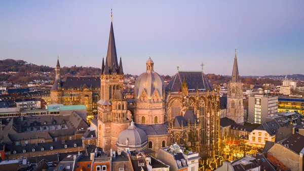 Excursión al mercado navideño de Aquisgrán Aachen, Alemania