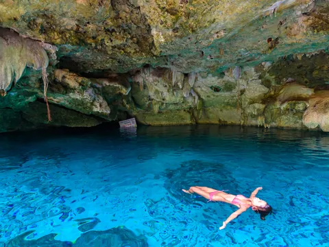 excursión Tulum Coba Cenote Chen Ha visita guiada español Transporte desde Cancun Rivuiera Maya México