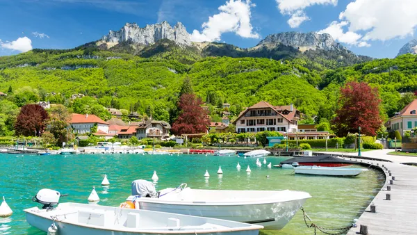 excursion-annecy-desde-ginebra_lago_suiza-buendia.jpg
