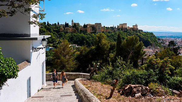 free tour Albaicin Sacromonte visita Casa Cueva paseo Tristes Granada