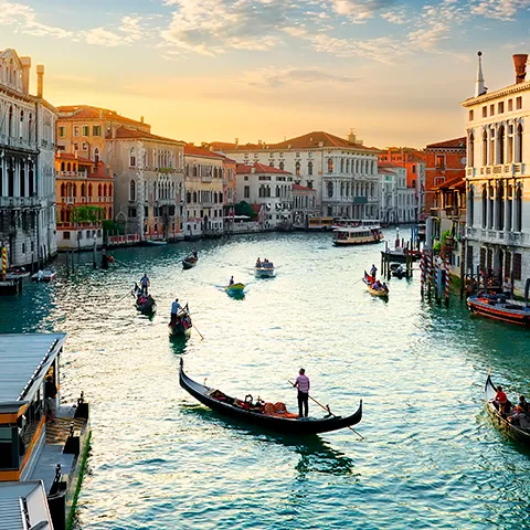 Vista de los canales de Venecia