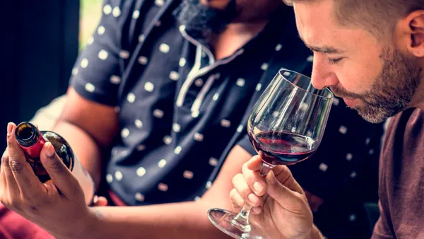 visita Cata Bodega Finca Valpiedra Logroñocata Vino Viñedo Enoturismo la Rioja