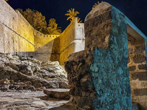 visita guiada Peñiscola noche misterios leyendas Castellon Comunidad Valenciana