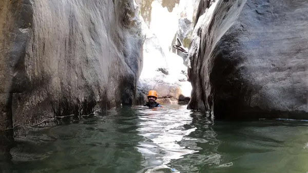 Barranquismo Buitreras Descenso Barrancos Málaga Canyoning