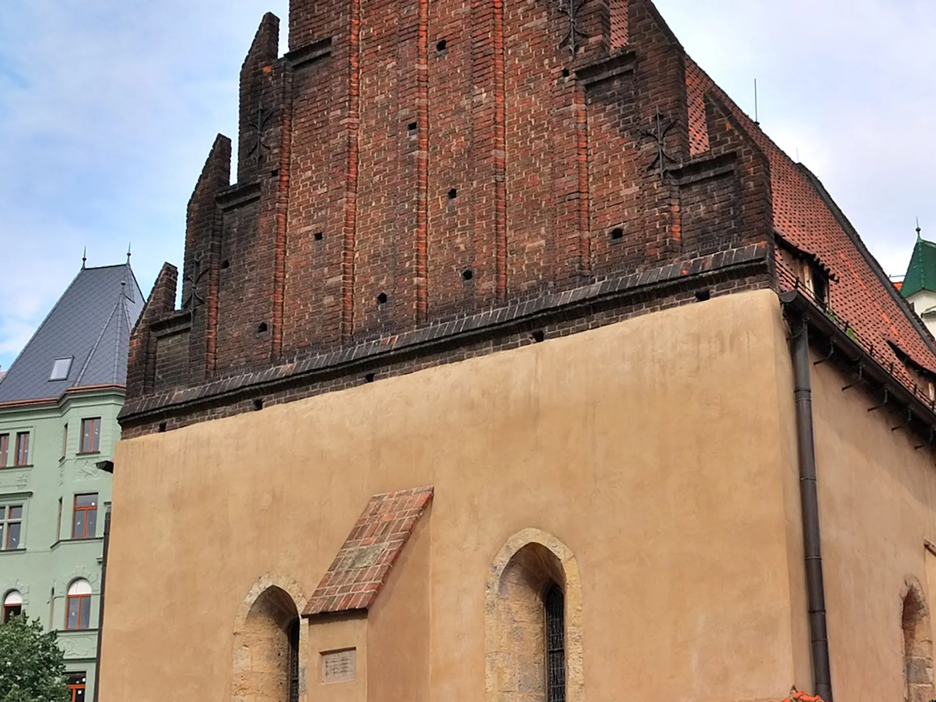 Sinagoga Viejo-Nueva  - Las 6 Sinagogas de Praga - Buendía Tours