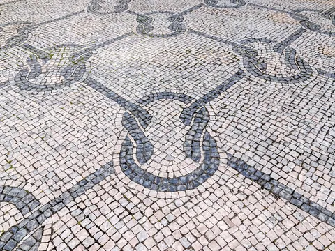 calçada calle mosaicos típicos aveiro portugal