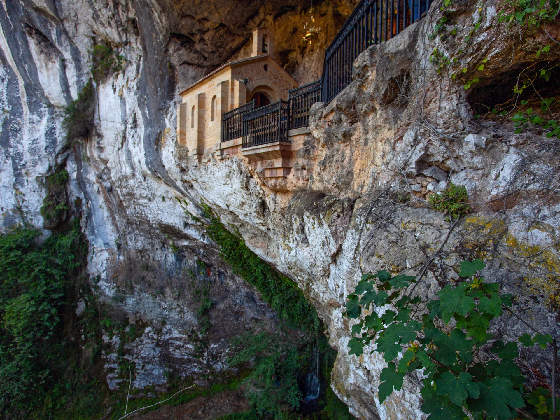 Santa cueva