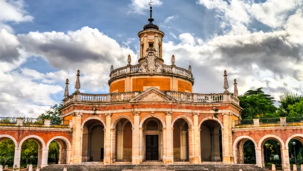 visita guiada Aranjuez Palacia Real Jardines Unesco Jardin Rey Jardin isla Jardin Parterre Fuentes Estatuas Madrid